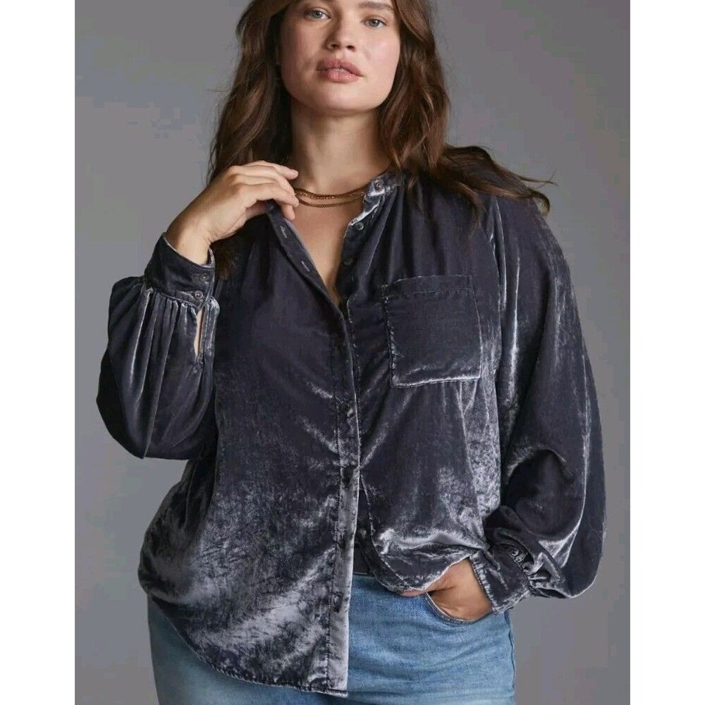 Pilcro Anthropologie Button Down Top Gray Pleating Velvet Relaxed Fit XS